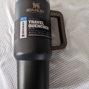 Stanley 40oz Travel Quencher cup - Coal Brown, NWT